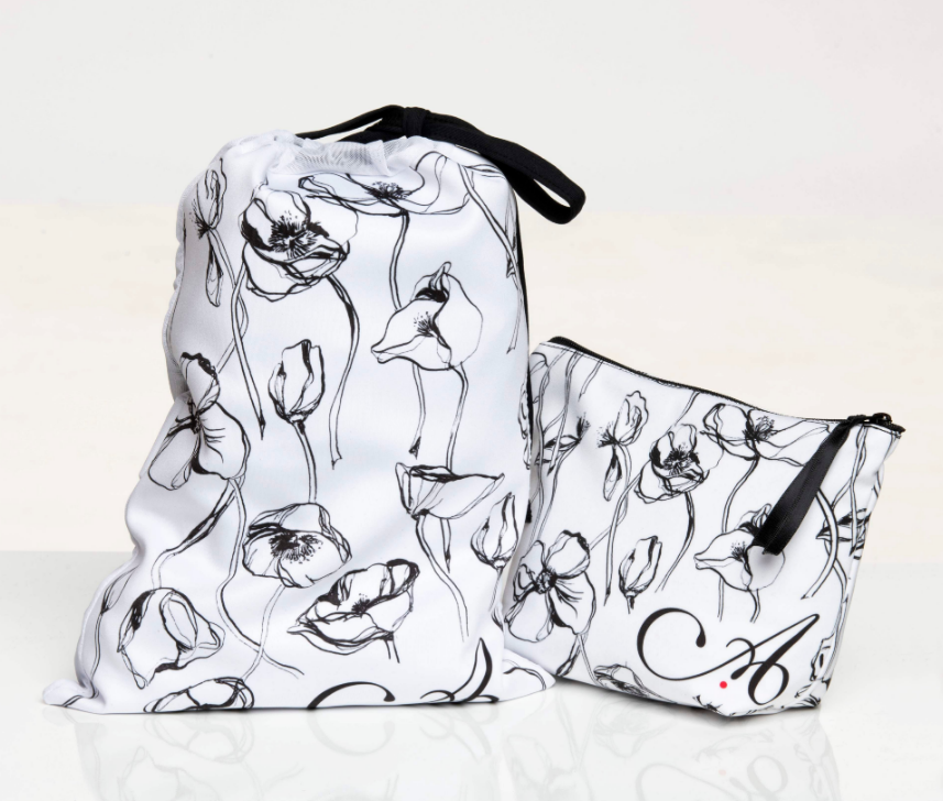 Makeup Bag in Poppies