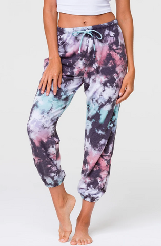 Graphic High Rise Midi Legging