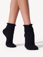 Scalloped Edge Sock 3-Pack