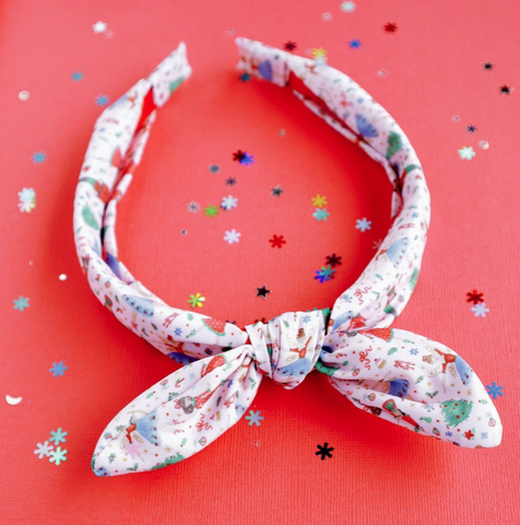 Petite Fleur Bow Hair Clip